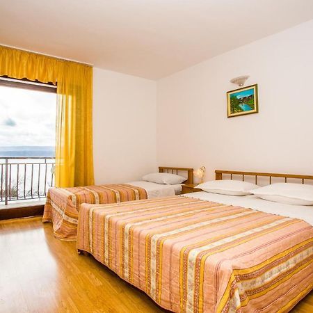 Apartmani Pava Omiš Екстериор снимка