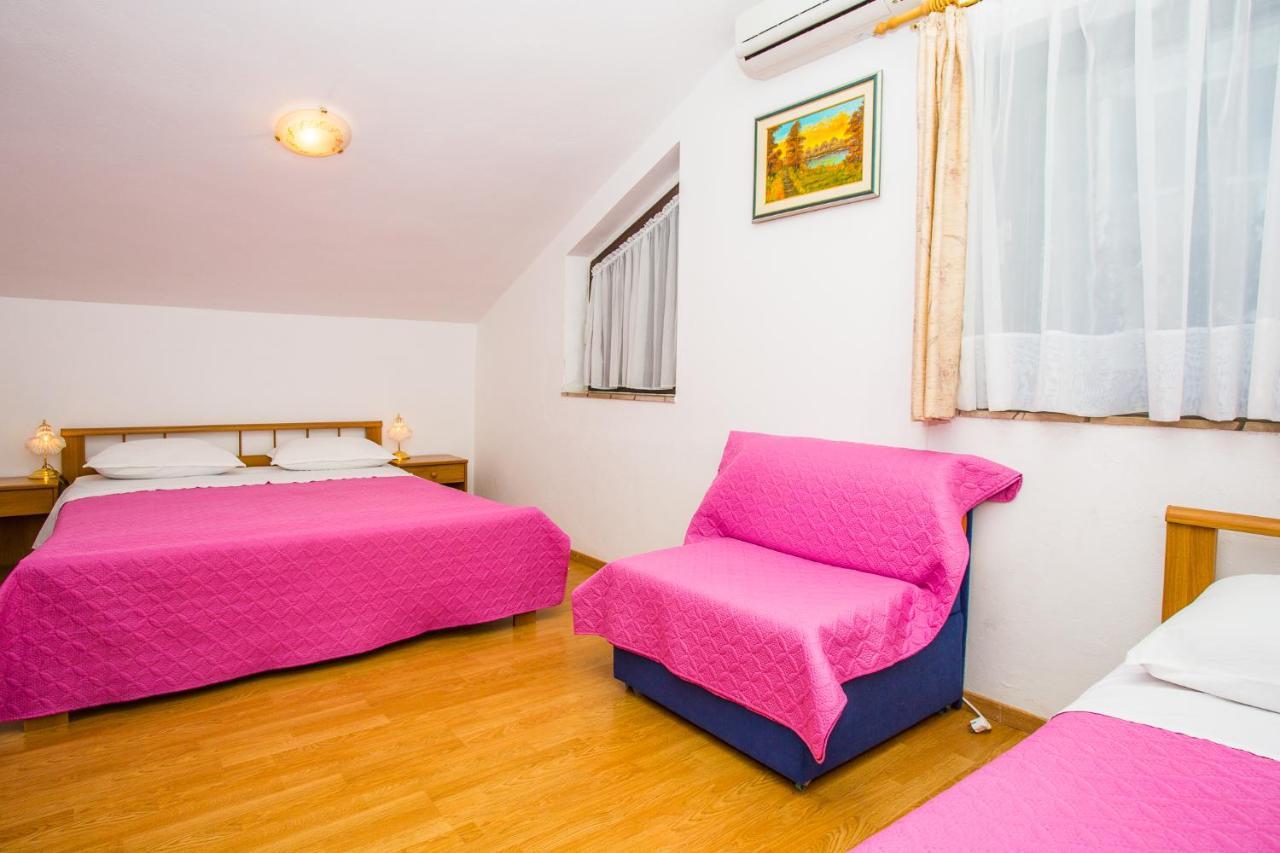 Apartmani Pava Omiš Екстериор снимка