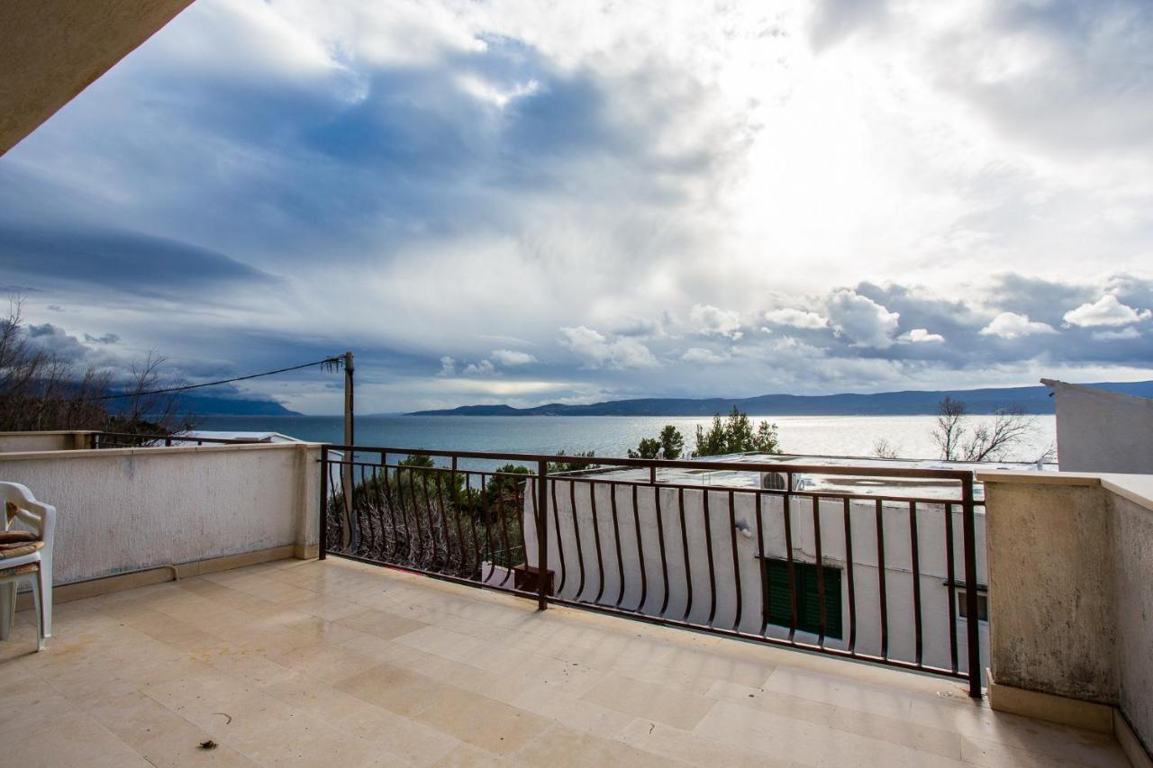 Apartmani Pava Omiš Екстериор снимка